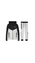 Nike Tech Fleece new edition
